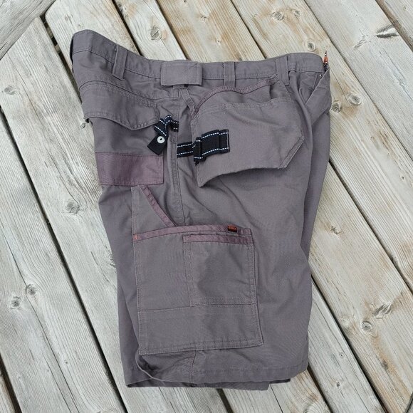 HEROCK WORK WEAR SHORTS Men's Size 40 EUC Grey Carpenter Roofer Construction - Picture 8 of 9